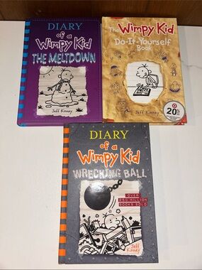 5/$20 Diary of a Wimpy Kid Book Bundle